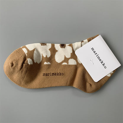 Fina sockar med olika färger