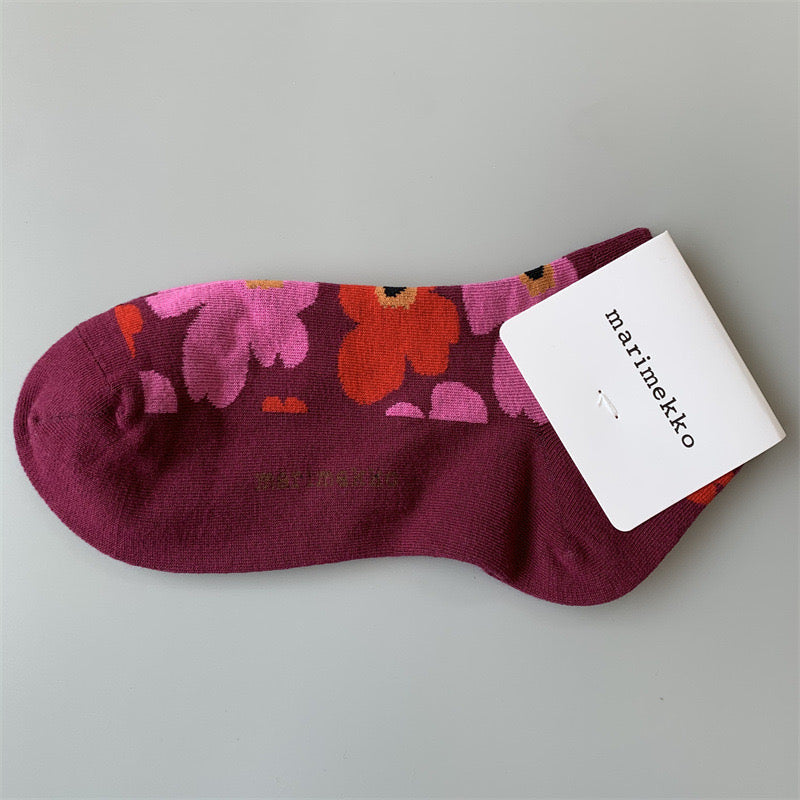 Fina sockar med olika färger